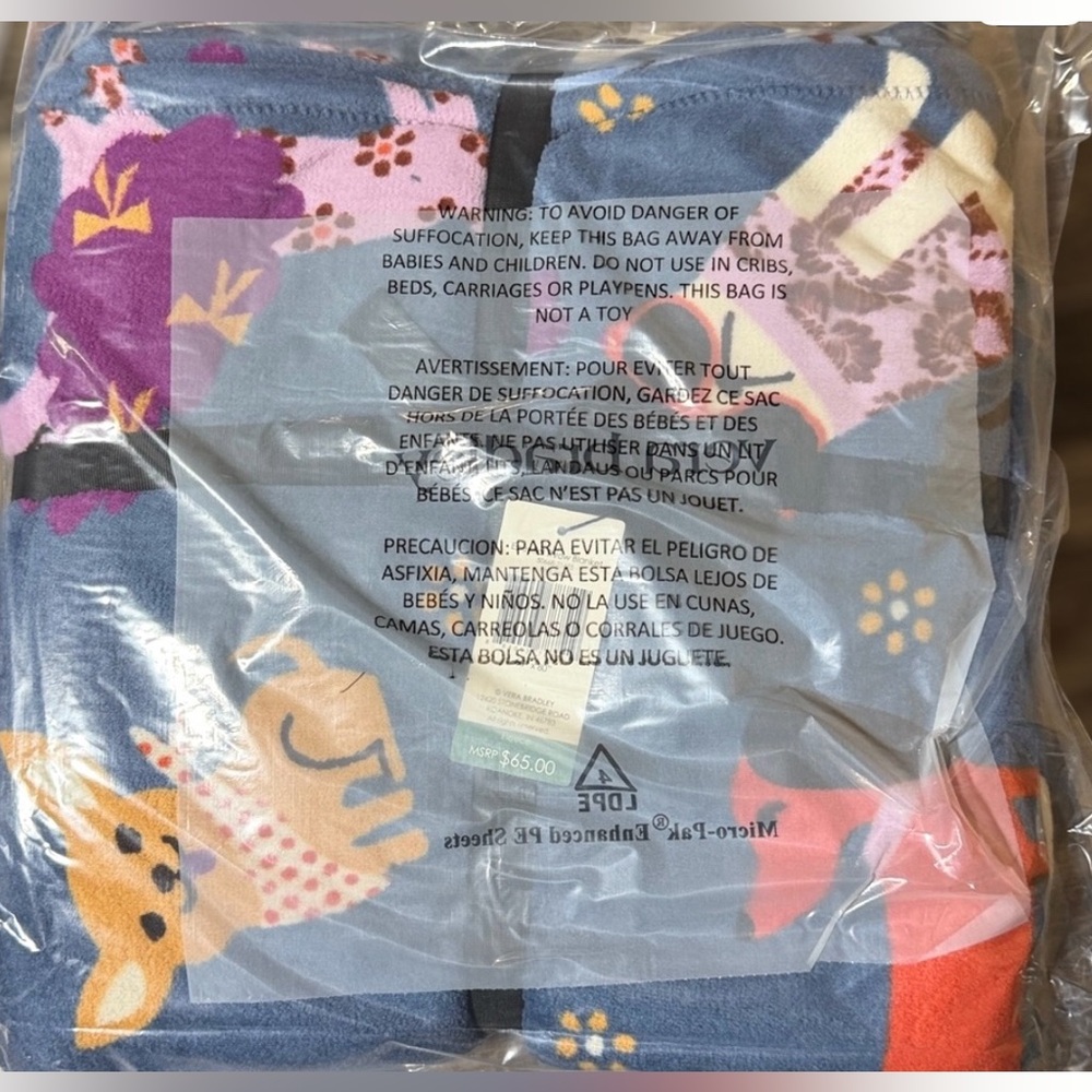 - 🌸 Vera Bradley NWT  50”x80 Throw Blanket - Picture 4 of 5